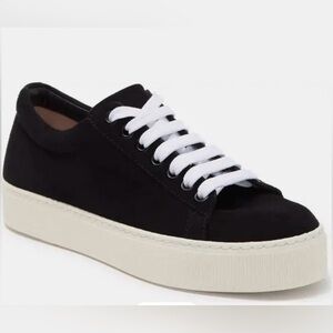 Stuart Weitzman KLEE BLACK SUEDE sneakers  SIZE 4